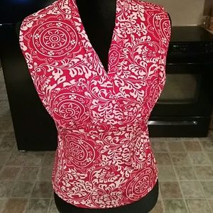 Sleeveless blouse, v-neck - CLASSY! 🎩